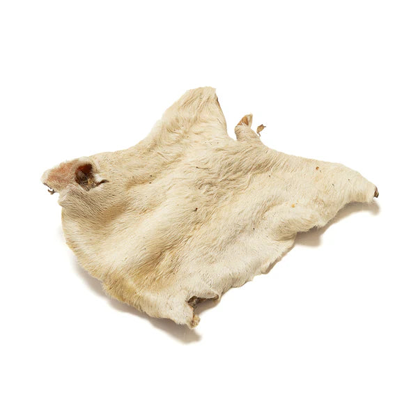 Hairy Beef Bark natural dog chew from K9 Prime Cuts – 100% grass-fed beef with fur intact, air-dried, tough textured for long chewing sessions; supports dental health, digestive cleansing and single-ingredient nutrition.