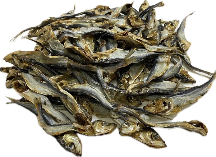 Herring dog treat from K9 Prime Cuts – 100% whole dehydrated herring, high-protein (66.3%), grain-free and rich in omega-3 fatty acids. Approx. 13 cm length, ideal for dogs with sensitive diets.